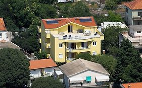 Apartments Vesna